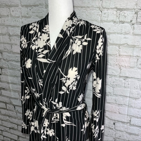 MILAN KISS Black White Floral Jacket Medium - Picture 6 of 16